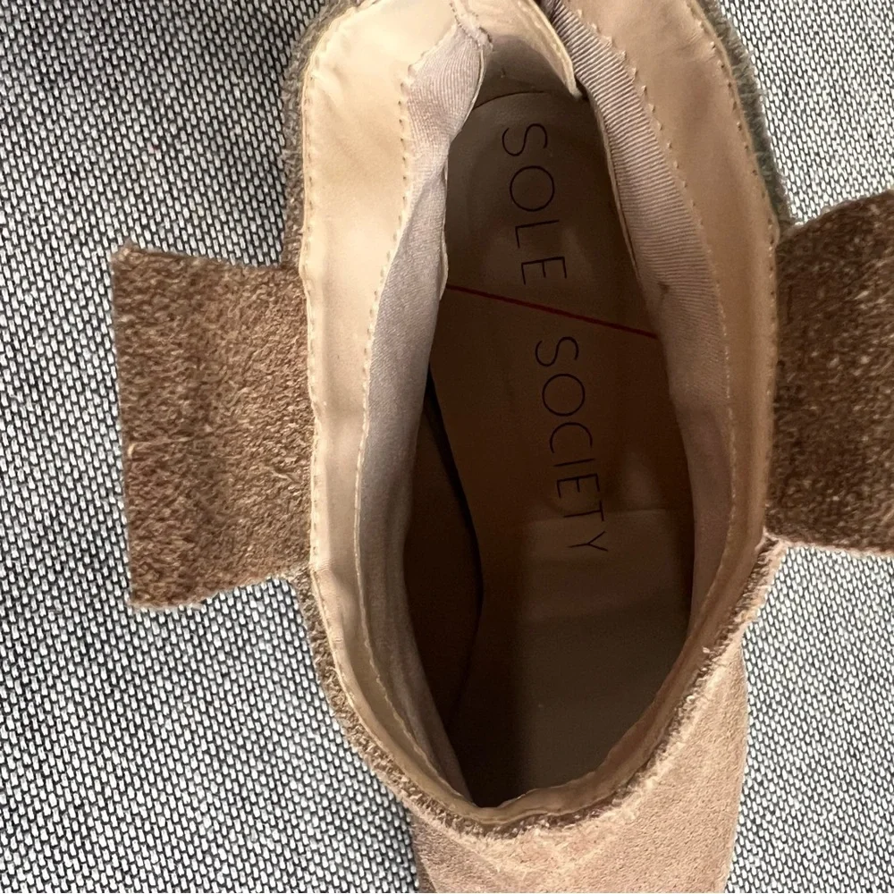 Sole Society women‎ cow leather booties size 8